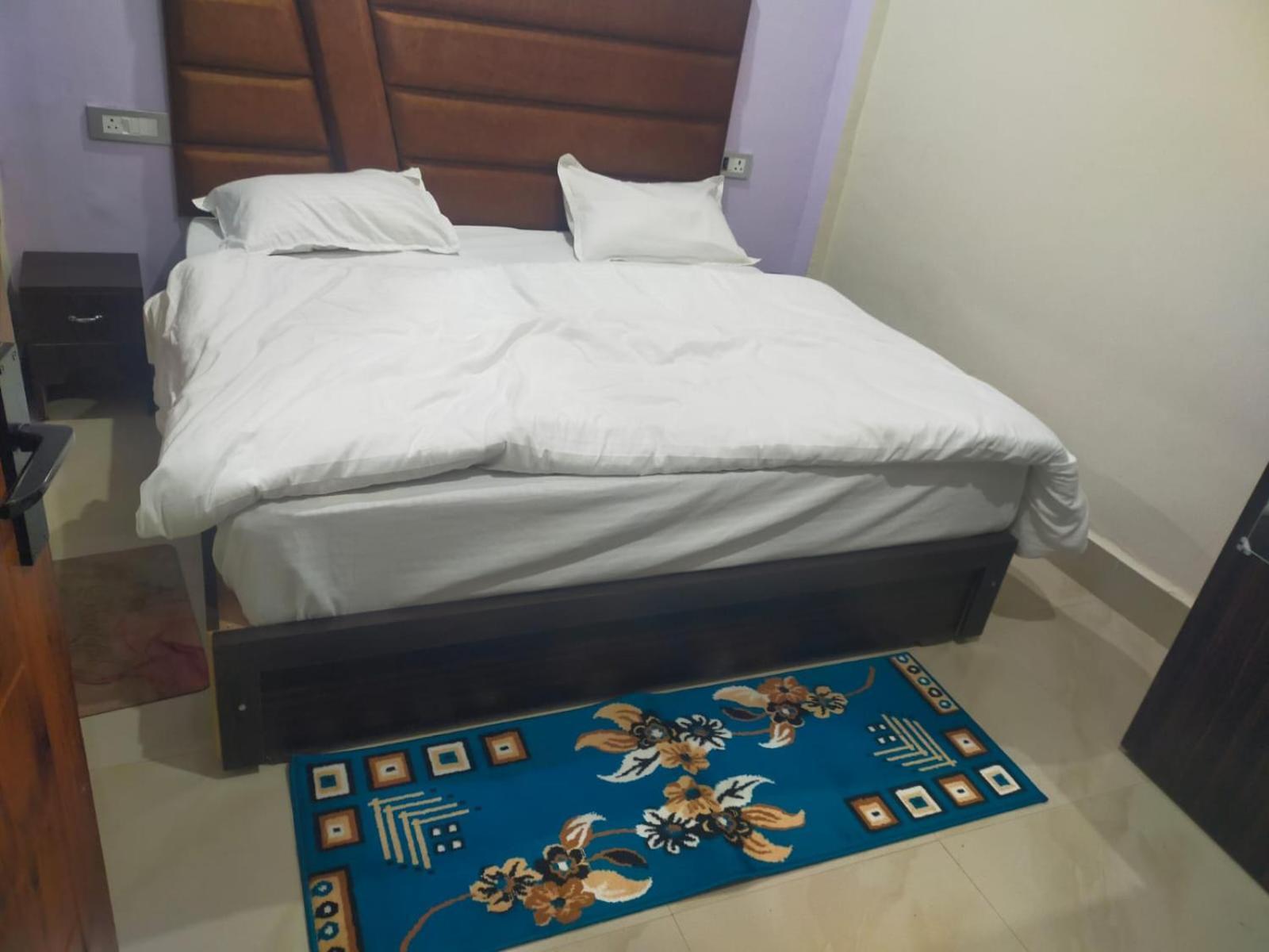 Hotel Dixit Residency Vrindāvan Exteriér fotografie